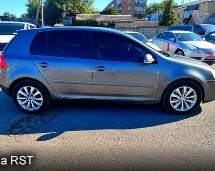 Серый Фольксваген Гольф, объемом двигателя 1.4 л и пробегом 262 тыс. км за 4650 $, фото 3 на Automoto.ua
