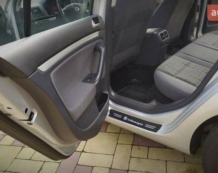 Сірий Фольксваген Гольф, об'ємом двигуна 1.6 л та пробігом 200 тис. км за 6950 $, фото 145 на Automoto.ua