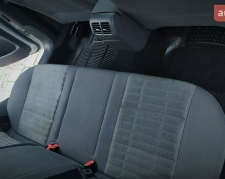 Серый Фольксваген Гольф, объемом двигателя 0 л и пробегом 200 тыс. км за 7100 $, фото 138 на Automoto.ua