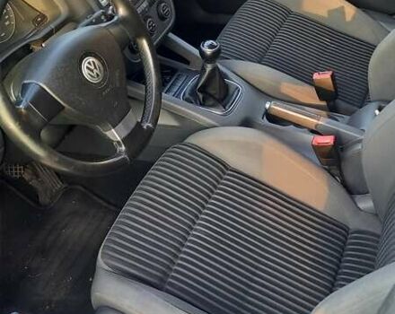 Сірий Фольксваген Гольф, об'ємом двигуна 1.6 л та пробігом 255 тис. км за 6000 $, фото 2 на Automoto.ua