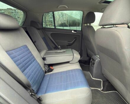 Сірий Фольксваген Гольф, об'ємом двигуна 2 л та пробігом 278 тис. км за 6700 $, фото 13 на Automoto.ua