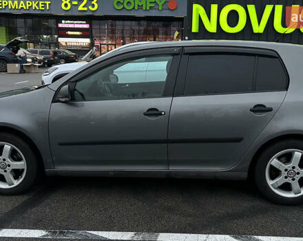 Серый Фольксваген Гольф, объемом двигателя 1.6 л и пробегом 220 тыс. км за 5800 $, фото 2 на Automoto.ua