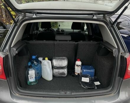 Серый Фольксваген Гольф, объемом двигателя 1.6 л и пробегом 220 тыс. км за 5800 $, фото 11 на Automoto.ua