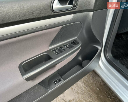 Серый Фольксваген Гольф, объемом двигателя 1.4 л и пробегом 189 тыс. км за 5800 $, фото 15 на Automoto.ua