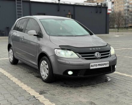 Сірий Фольксваген Гольф, об'ємом двигуна 2 л та пробігом 278 тис. км за 6700 $, фото 2 на Automoto.ua
