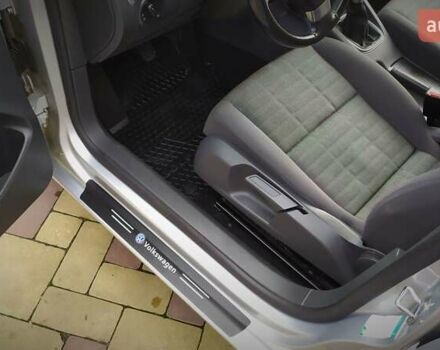 Сірий Фольксваген Гольф, об'ємом двигуна 1.6 л та пробігом 200 тис. км за 6950 $, фото 120 на Automoto.ua