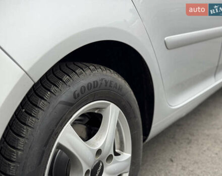 Сірий Фольксваген Гольф, об'ємом двигуна 1.4 л та пробігом 240 тис. км за 5290 $, фото 10 на Automoto.ua