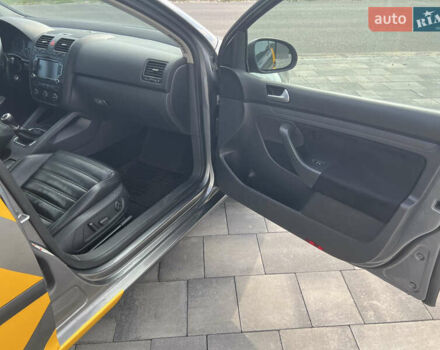 Сірий Фольксваген Гольф, об'ємом двигуна 1.97 л та пробігом 430 тис. км за 7200 $, фото 8 на Automoto.ua