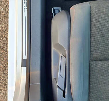 Сірий Фольксваген Гольф, об'ємом двигуна 1.6 л та пробігом 188 тис. км за 5350 $, фото 7 на Automoto.ua