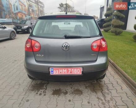 Сірий Фольксваген Гольф, об'ємом двигуна 1.4 л та пробігом 180 тис. км за 5000 $, фото 5 на Automoto.ua