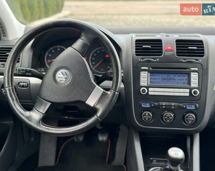 Серый Фольксваген Гольф, объемом двигателя 1.4 л и пробегом 169 тыс. км за 5700 $, фото 24 на Automoto.ua