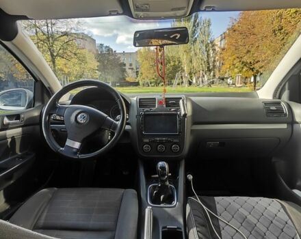 Сірий Фольксваген Гольф, об'ємом двигуна 1.4 л та пробігом 220 тис. км за 3000 $, фото 7 на Automoto.ua