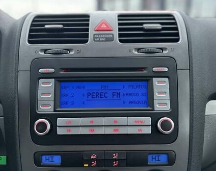 Серый Фольксваген Гольф, объемом двигателя 1.4 л и пробегом 233 тыс. км за 6750 $, фото 17 на Automoto.ua