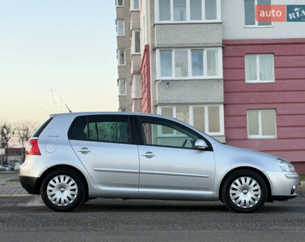 Сірий Фольксваген Гольф, об'ємом двигуна 1.6 л та пробігом 184 тис. км за 8499 $, фото 6 на Automoto.ua