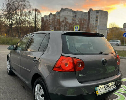 Сірий Фольксваген Гольф, об'ємом двигуна 1.39 л та пробігом 172 тис. км за 5100 $, фото 3 на Automoto.ua