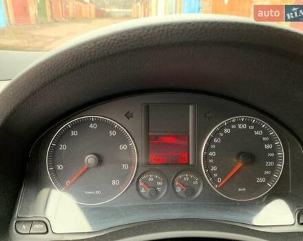 Серый Фольксваген Гольф, объемом двигателя 1.98 л и пробегом 178 тыс. км за 6000 $, фото 5 на Automoto.ua