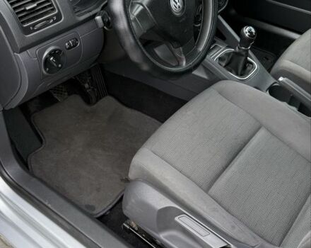 Серый Фольксваген Гольф, объемом двигателя 1.9 л и пробегом 219 тыс. км за 5199 $, фото 2 на Automoto.ua