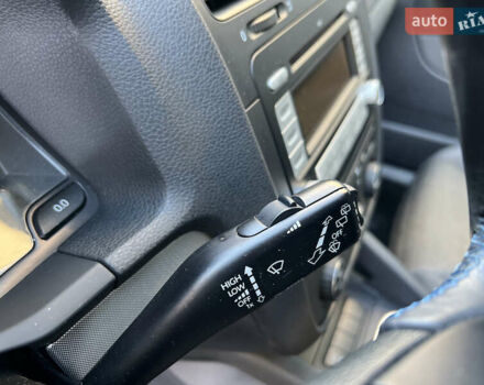 Сірий Фольксваген Гольф, об'ємом двигуна 1.4 л та пробігом 185 тис. км за 6450 $, фото 79 на Automoto.ua