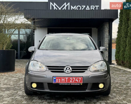 Серый Фольксваген Гольф, объемом двигателя 1.4 л и пробегом 169 тыс. км за 5700 $, фото 5 на Automoto.ua