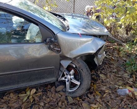 Сірий Фольксваген Гольф, об'ємом двигуна 0 л та пробігом 150 тис. км за 1500 $, фото 4 на Automoto.ua