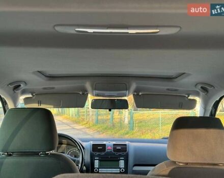 Серый Фольксваген Гольф, объемом двигателя 1.6 л и пробегом 211 тыс. км за 6299 $, фото 15 на Automoto.ua