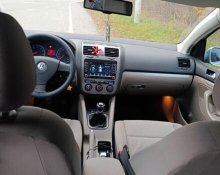 Серый Фольксваген Гольф, объемом двигателя 1.4 л и пробегом 231 тыс. км за 5950 $, фото 10 на Automoto.ua