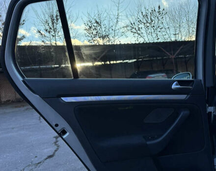 Серый Фольксваген Гольф, объемом двигателя 1.6 л и пробегом 240 тыс. км за 5850 $, фото 16 на Automoto.ua