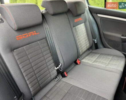 Серый Фольксваген Гольф, объемом двигателя 1.4 л и пробегом 169 тыс. км за 5700 $, фото 20 на Automoto.ua