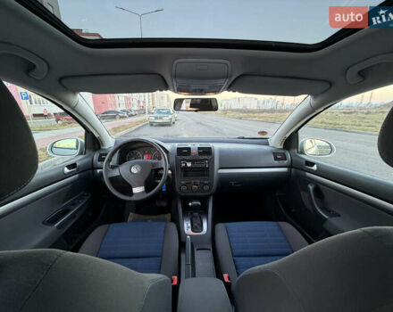 Сірий Фольксваген Гольф, об'ємом двигуна 1.6 л та пробігом 184 тис. км за 8499 $, фото 76 на Automoto.ua