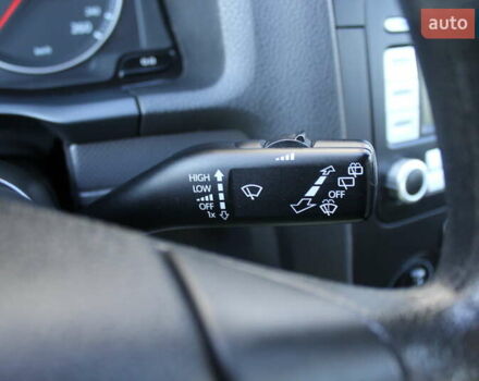 Серый Фольксваген Гольф, объемом двигателя 1.6 л и пробегом 195 тыс. км за 5890 $, фото 40 на Automoto.ua