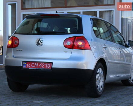 Серый Фольксваген Гольф, объемом двигателя 1.6 л и пробегом 195 тыс. км за 5890 $, фото 17 на Automoto.ua