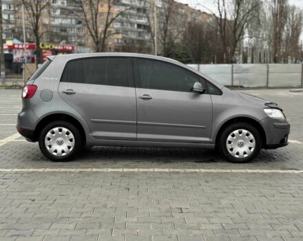 Сірий Фольксваген Гольф, об'ємом двигуна 2 л та пробігом 278 тис. км за 6700 $, фото 3 на Automoto.ua