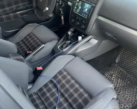 Серый Фольксваген Гольф, объемом двигателя 2 л и пробегом 222 тыс. км за 9000 $, фото 7 на Automoto.ua