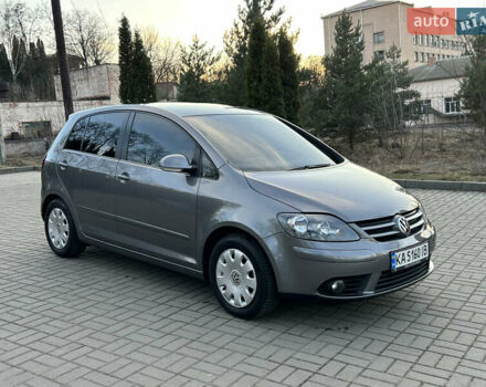 Серый Фольксваген Гольф, объемом двигателя 1.39 л и пробегом 178 тыс. км за 6500 $, фото 7 на Automoto.ua