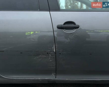 Серый Фольксваген Гольф, объемом двигателя 1.6 л и пробегом 220 тыс. км за 5800 $, фото 6 на Automoto.ua