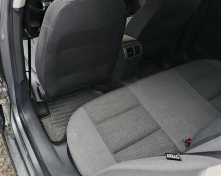 Серый Фольксваген Гольф, объемом двигателя 2 л и пробегом 138 тыс. км за 7800 $, фото 5 на Automoto.ua