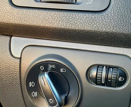 Сірий Фольксваген Гольф, об'ємом двигуна 1.6 л та пробігом 188 тис. км за 5350 $, фото 3 на Automoto.ua