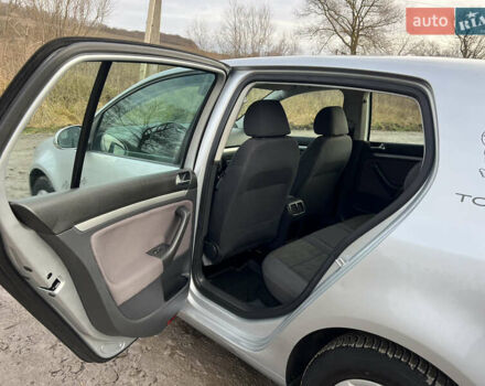 Серый Фольксваген Гольф, объемом двигателя 1.4 л и пробегом 189 тыс. км за 5800 $, фото 19 на Automoto.ua