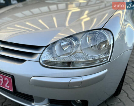 Сірий Фольксваген Гольф, об'ємом двигуна 1.4 л та пробігом 185 тис. км за 6450 $, фото 38 на Automoto.ua