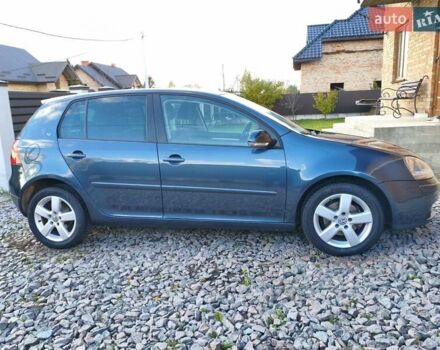 Серый Фольксваген Гольф, объемом двигателя 1.4 л и пробегом 221 тыс. км за 5600 $, фото 11 на Automoto.ua