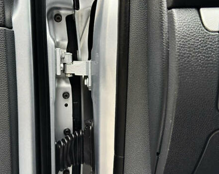 Серый Фольксваген Гольф, объемом двигателя 1.6 л и пробегом 178 тыс. км за 6556 $, фото 36 на Automoto.ua