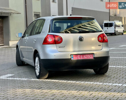 Сірий Фольксваген Гольф, об'ємом двигуна 1.4 л та пробігом 185 тис. км за 6450 $, фото 19 на Automoto.ua