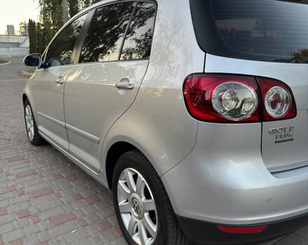 Серый Фольксваген Гольф, объемом двигателя 1.6 л и пробегом 248 тыс. км за 7200 $, фото 15 на Automoto.ua