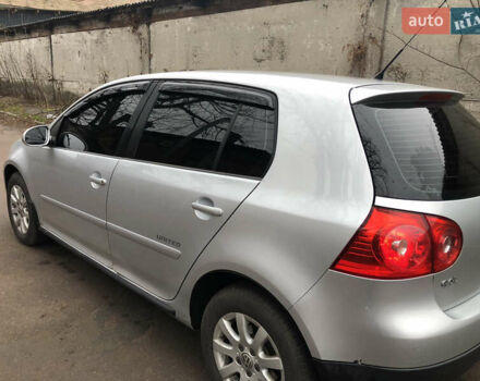 Серый Фольксваген Гольф, объемом двигателя 1.6 л и пробегом 284 тыс. км за 5100 $, фото 4 на Automoto.ua