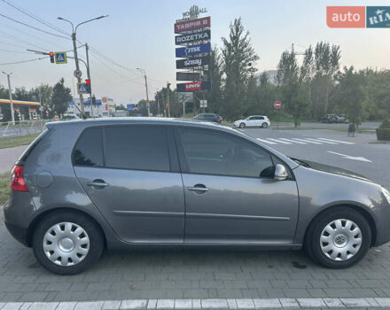 Сірий Фольксваген Гольф, об'ємом двигуна 1.39 л та пробігом 241 тис. км за 6199 $, фото 25 на Automoto.ua