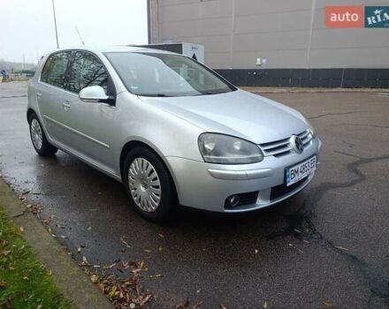 Серый Фольксваген Гольф, объемом двигателя 1.6 л и пробегом 280 тыс. км за 6500 $, фото 11 на Automoto.ua