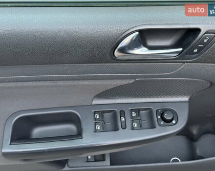 Серый Фольксваген Гольф, объемом двигателя 1.6 л и пробегом 232 тыс. км за 6799 $, фото 36 на Automoto.ua