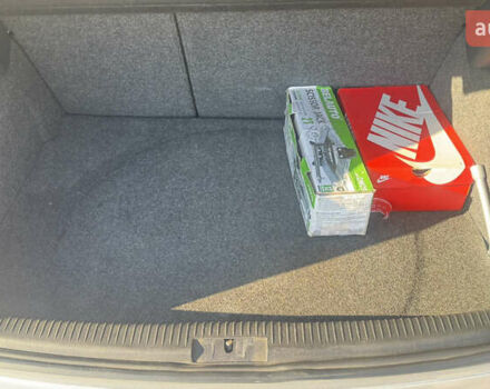 Серый Фольксваген Гольф, объемом двигателя 1.6 л и пробегом 213 тыс. км за 6500 $, фото 10 на Automoto.ua