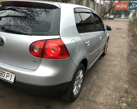 Серый Фольксваген Гольф, объемом двигателя 1.6 л и пробегом 284 тыс. км за 5100 $, фото 2 на Automoto.ua