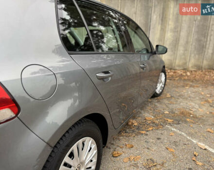 Серый Фольксваген Гольф, объемом двигателя 1.4 л и пробегом 217 тыс. км за 6300 $, фото 22 на Automoto.ua